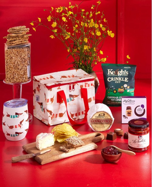 On-The-Go Treats Gift Bag <br/>(Cheese Hamper)
